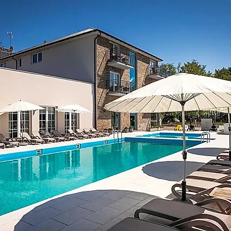 Osrodek Wczasowy Alcest Semesteranläggning (resort) 3*
