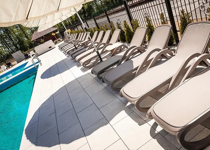 Osrodek Wczasowy Alcest 度假村 尼彻兹