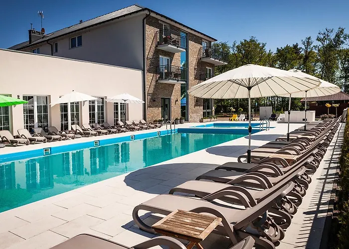 Osrodek Wczasowy Alcest 3* نيخوجة