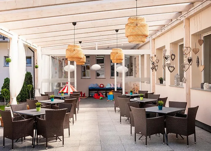 منتجع Osrodek Wczasowy Alcest نيخوجة