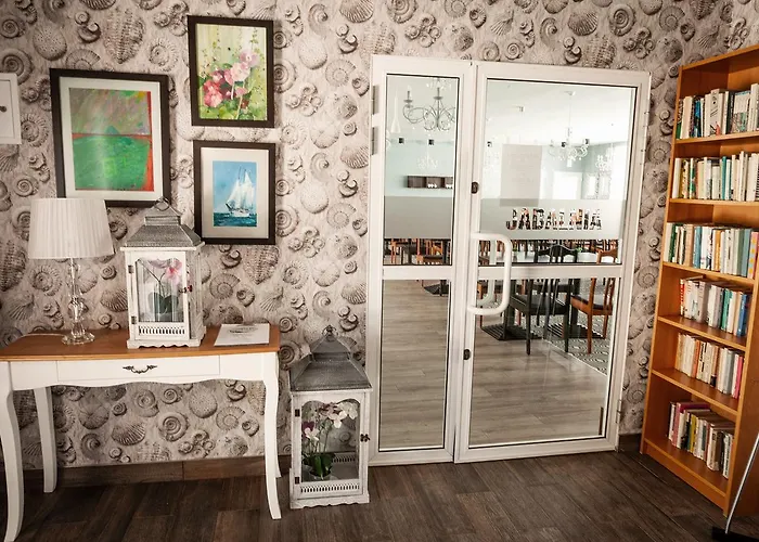 Osrodek Wczasowy Alcest 度假村 尼彻兹